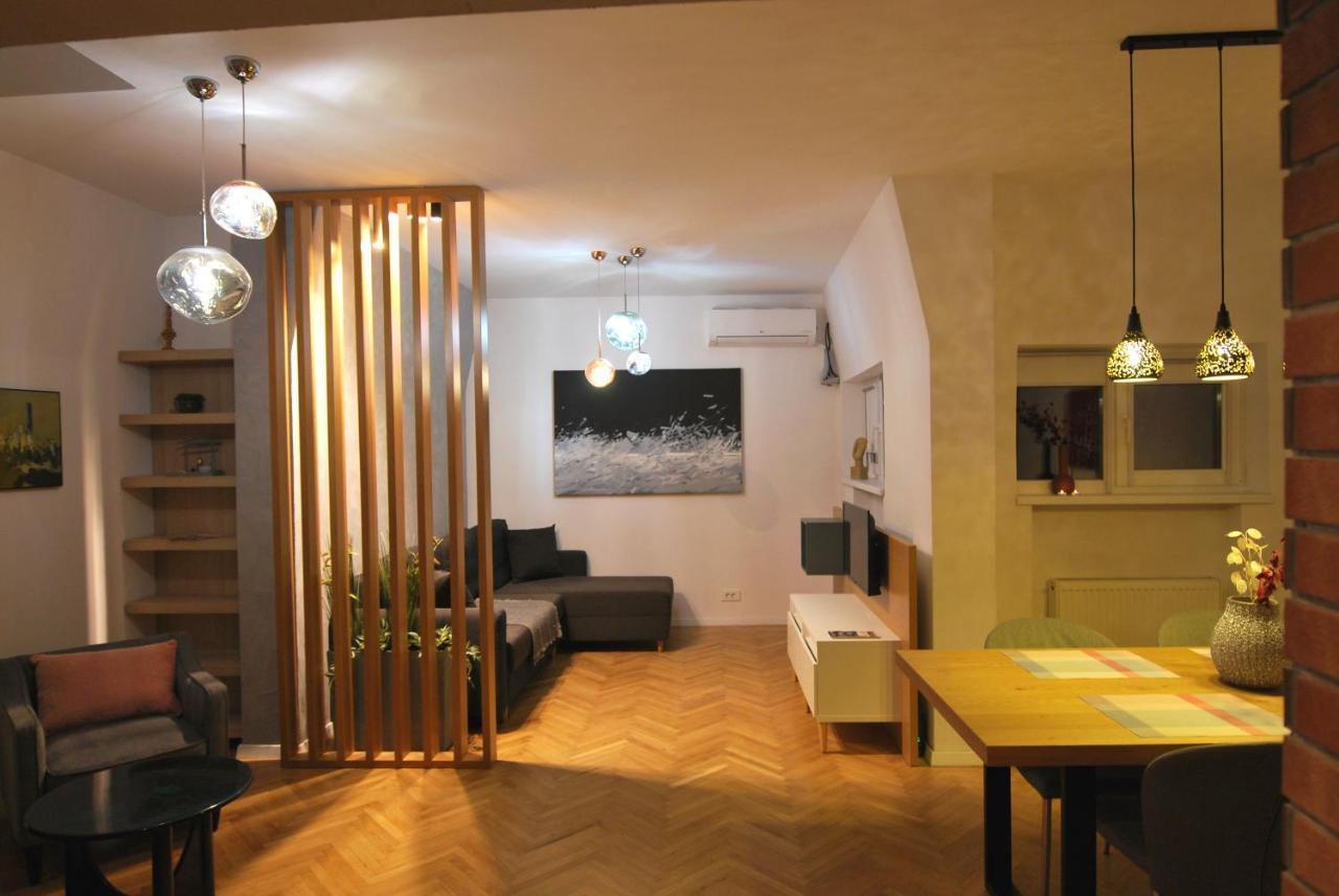 New Apartment In Berindey Villa - Historical Center, Universitate Bukarest Kültér fotó