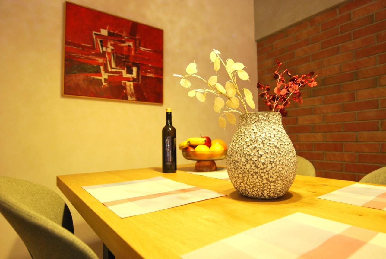 New Apartment In Berindey Villa - Historical Center, Universitate Bukarest Kültér fotó