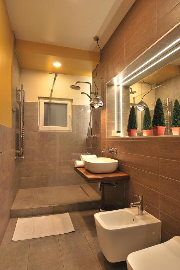New Apartment In Berindey Villa - Historical Center, Universitate Bukarest Kültér fotó