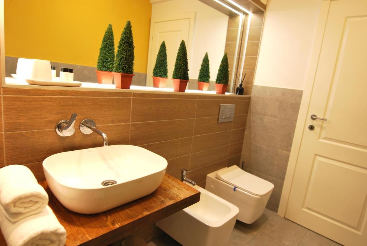 New Apartment In Berindey Villa - Historical Center, Universitate Bukarest Kültér fotó