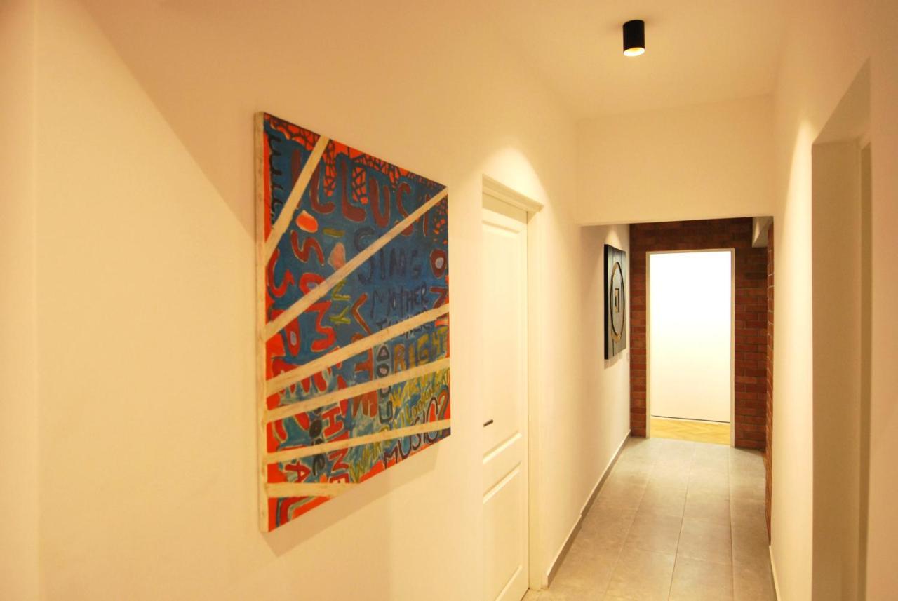 New Apartment In Berindey Villa - Historical Center, Universitate Bukarest Kültér fotó