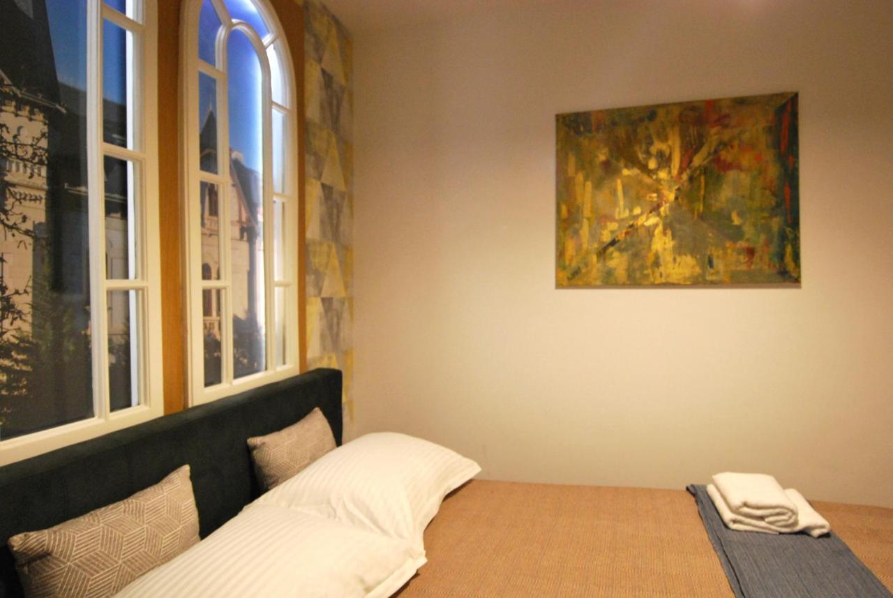 New Apartment In Berindey Villa - Historical Center, Universitate Bukarest Kültér fotó