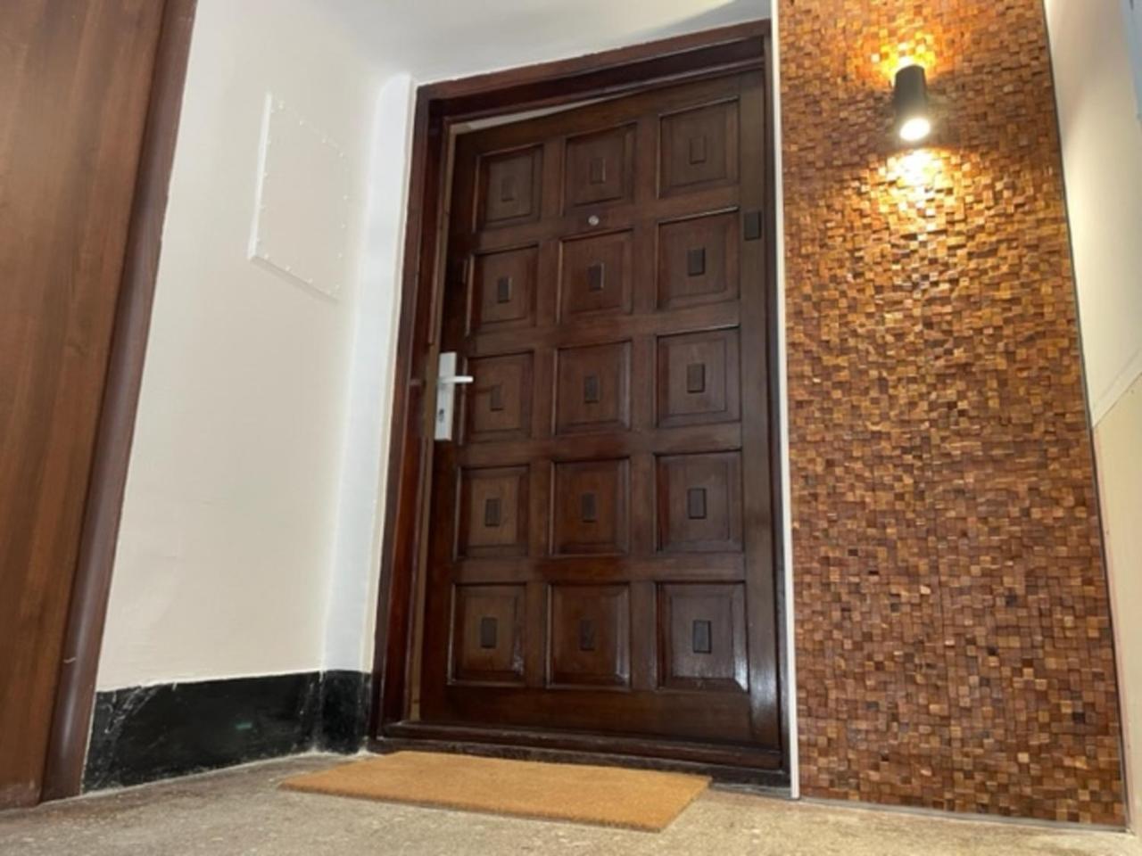 New Apartment In Berindey Villa - Historical Center, Universitate Bukarest Kültér fotó